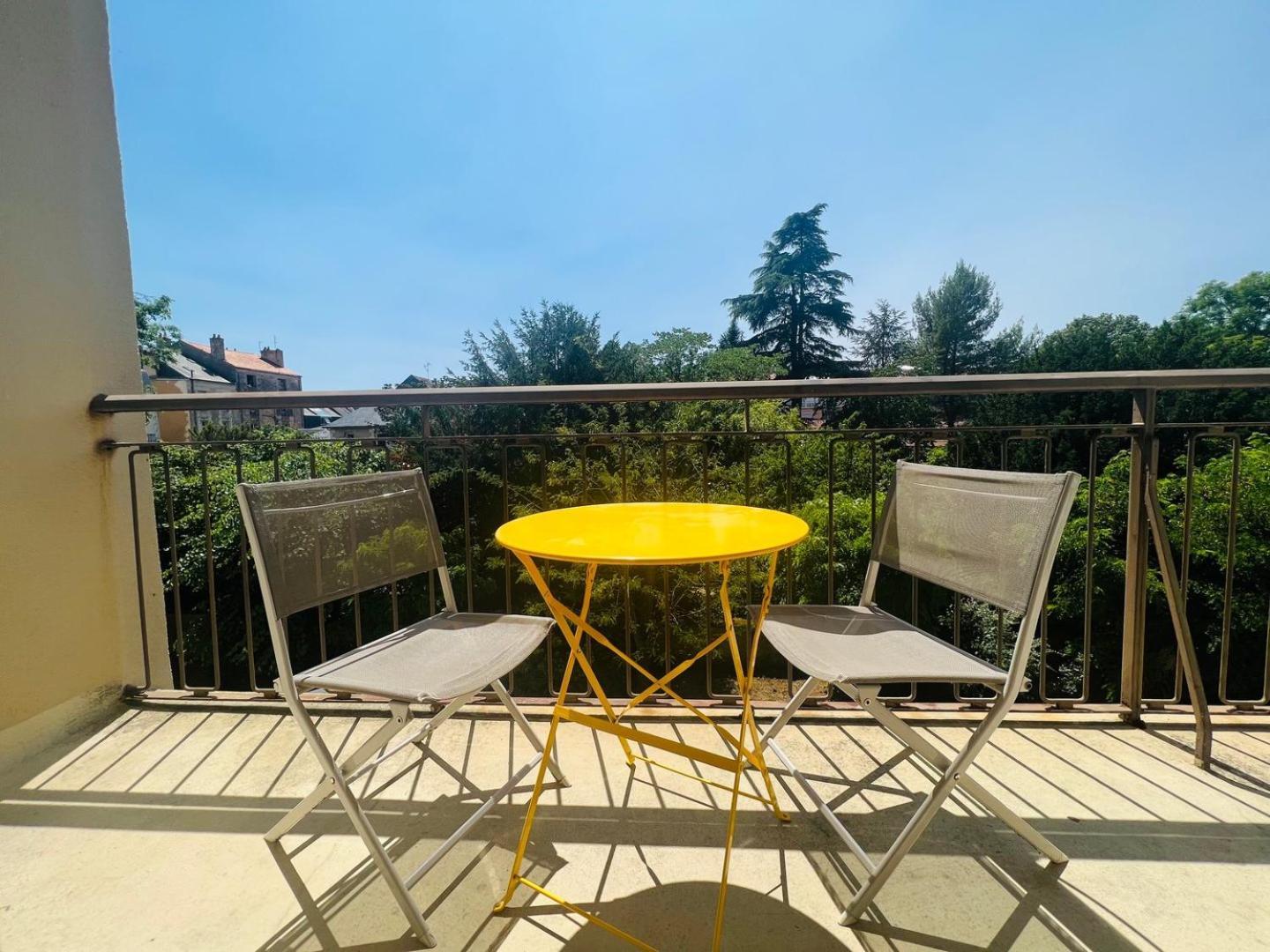 Le Soleil Levant - Beau T3 Moderne Et Lumineux Poitiers Exterior photo