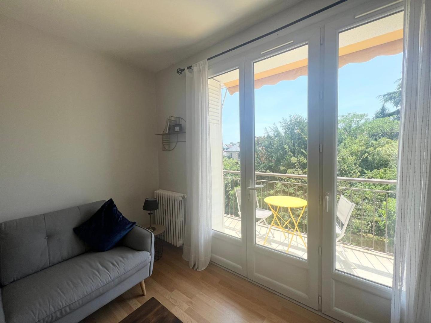 Le Soleil Levant - Beau T3 Moderne Et Lumineux Poitiers Exterior photo