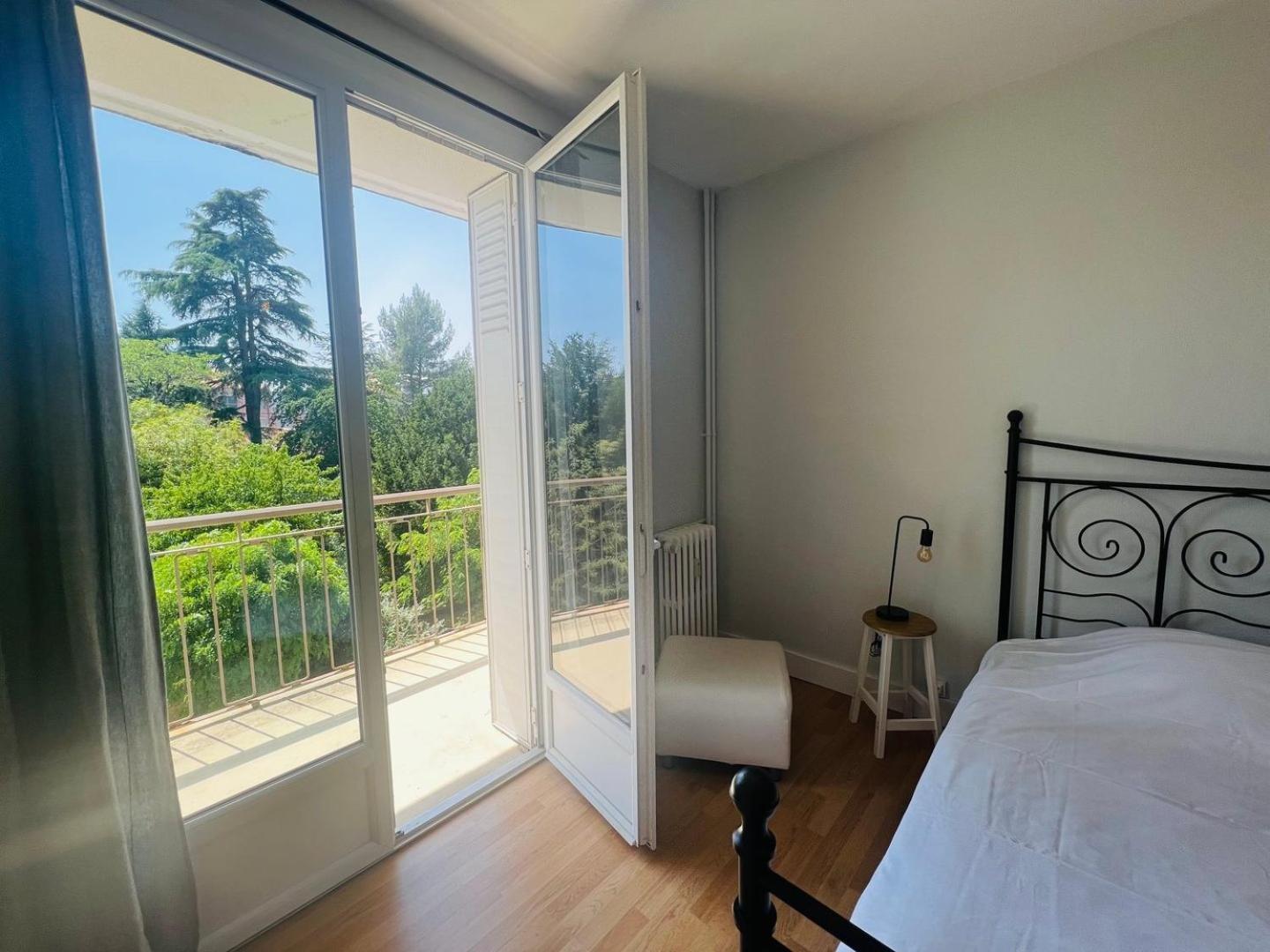 Le Soleil Levant - Beau T3 Moderne Et Lumineux Poitiers Exterior photo