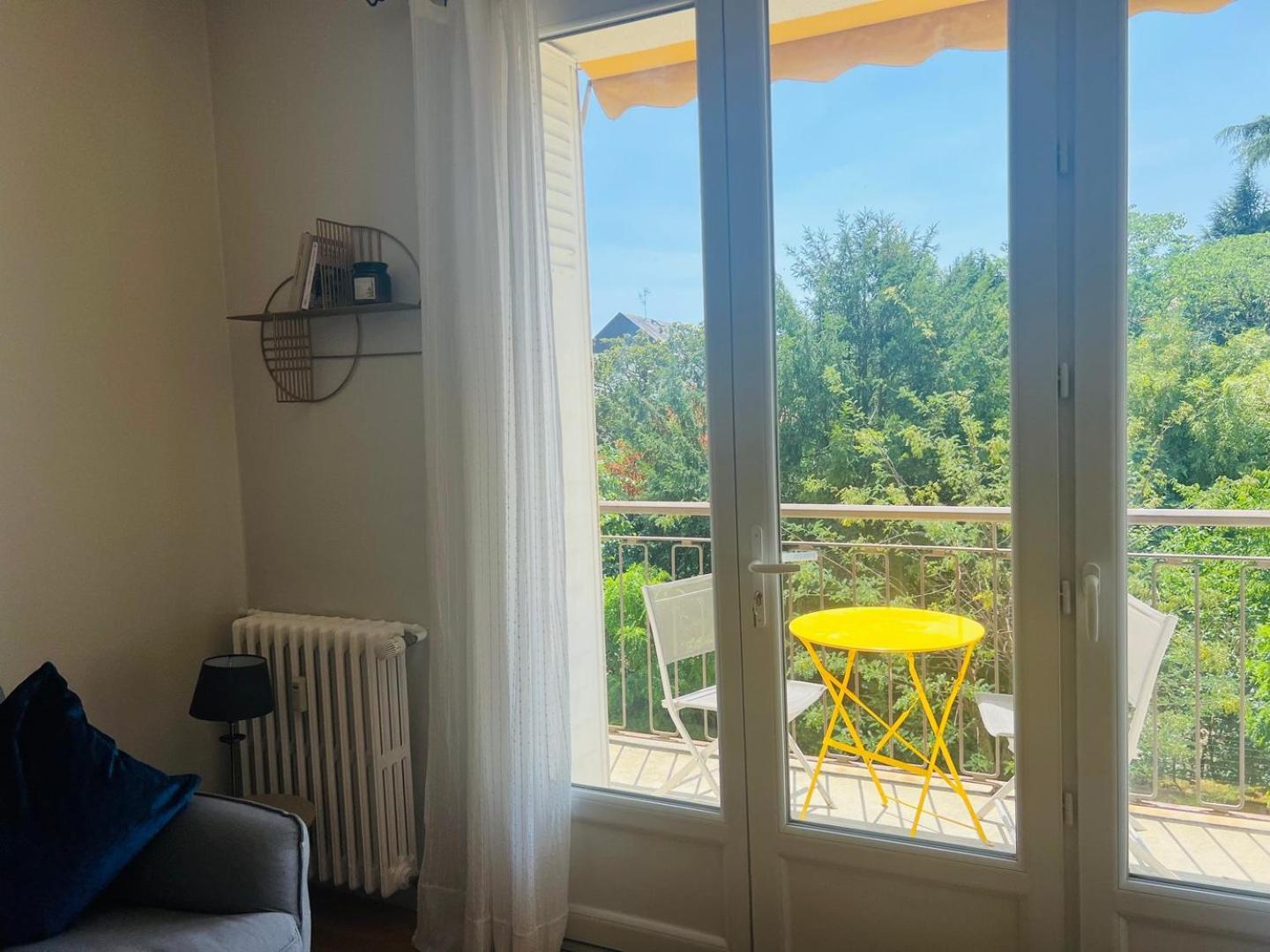 Le Soleil Levant - Beau T3 Moderne Et Lumineux Poitiers Exterior photo